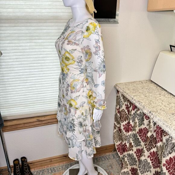 Cupcakes and Cashmere Floral Chiffon Tiered Lined Long Sleeve Midi Dress Size 4 - Picture 6 of 15